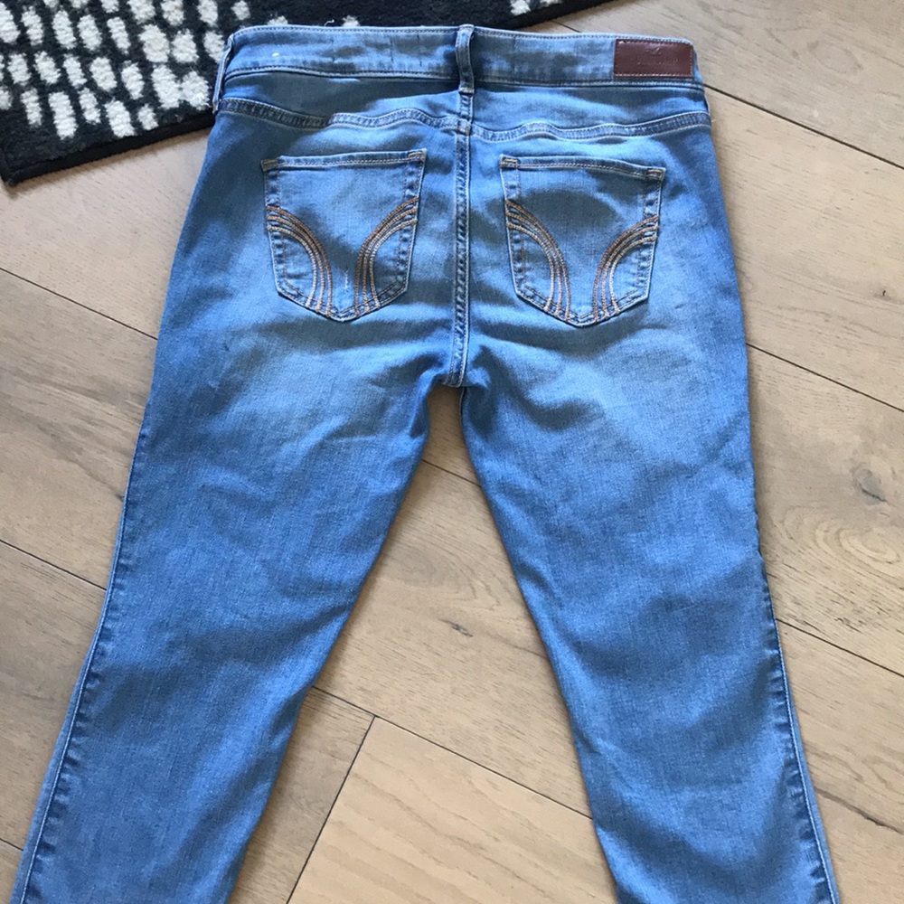 Hollister Jeans - Picture 3 of 4
